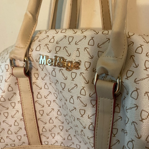 GUC two for one purse bundle - Picture 5 of 11